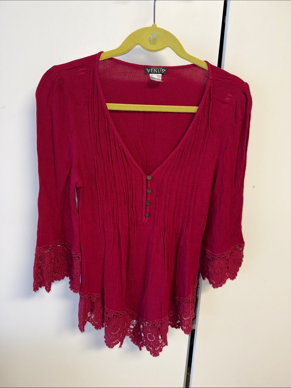 VENUS Lace-Hem V-Neck Blouse in Raspberry